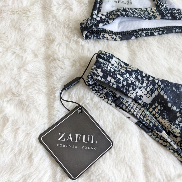 Zaful Snake print triangle bikini Medium Size 6 - Picture 5 of 8